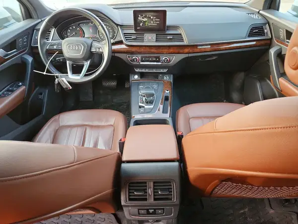 WA1ANAFY4L2068085 2020 AUDI Q5 - Image 8