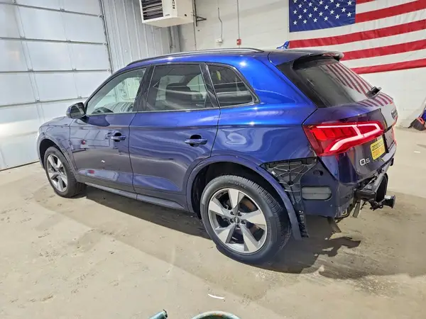 WA1ANAFY4L2074999 2020 AUDI Q5 - Image 2
