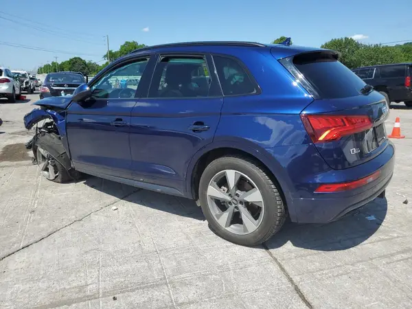 WA1ANAFY4L2101702 2020 AUDI Q5 - Image 2