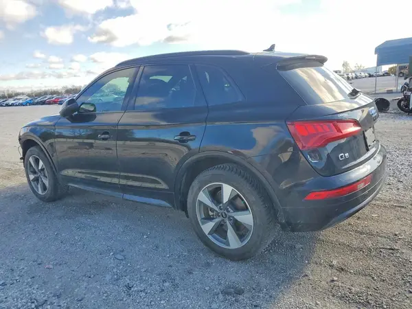 WA1ANAFY4L2120637 2020 AUDI Q5 - Image 2