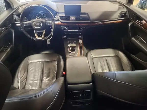 WA1ANAFY5J2006465 2018 AUDI Q5 - Image 8