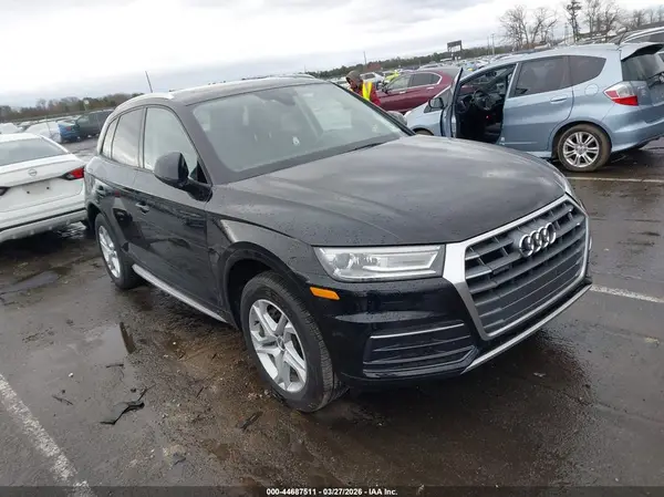 WA1ANAFY5J2006482 2018 AUDI Q5 - Image 1