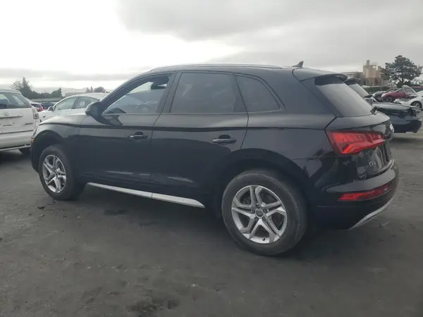 WA1ANAFY5J2006904 2018 AUDI Q5 - Image 2