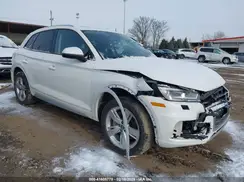 WA1ANAFY5J2009043 2018 AUDI Q5