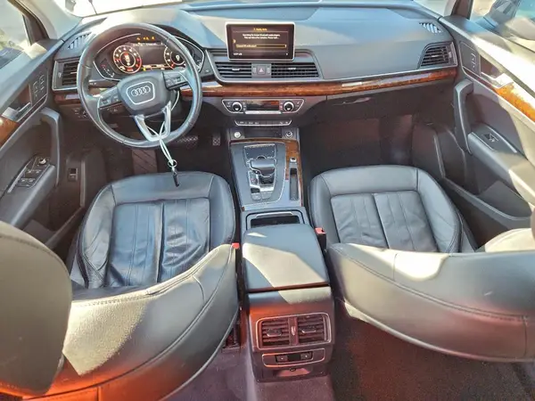 WA1ANAFY5J2014078 2018 AUDI Q5 - Image 8