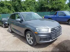 WA1ANAFY5J2016221 2018 AUDI Q5