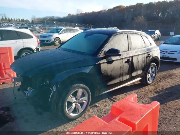 WA1ANAFY5J2027249 2018 AUDI Q5 - Image 2