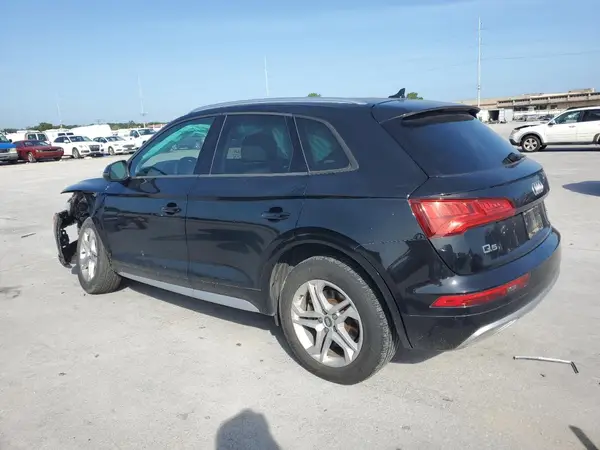 WA1ANAFY5J2036680 2018 AUDI Q5 - Image 2