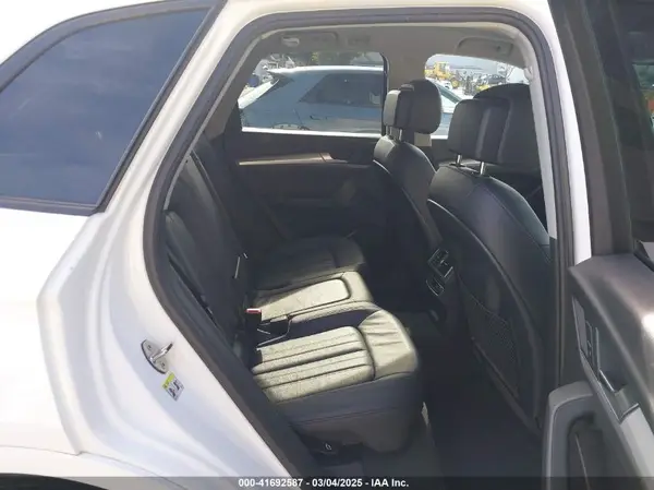 WA1ANAFY5J2065919 2018 AUDI Q5 - Image 8