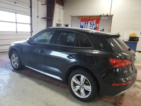 WA1ANAFY5J2067282 2018 AUDI Q5 - Image 2