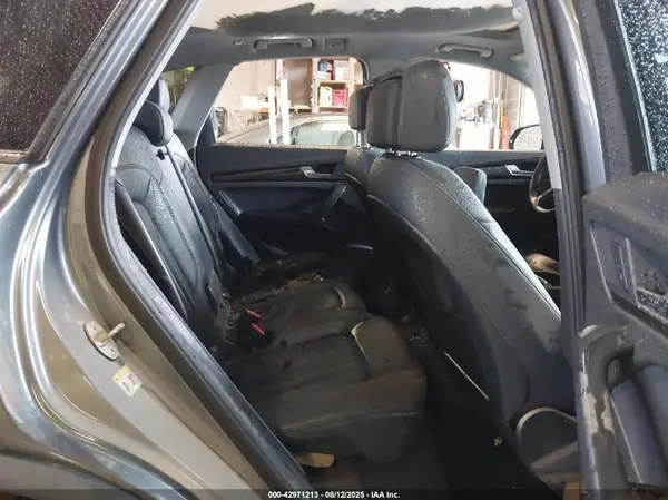 WA1ANAFY5J2127111 2018 AUDI Q5 - Image 8