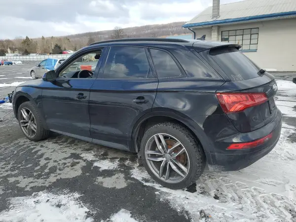 WA1ANAFY5J2141770 2018 AUDI Q5 - Image 2