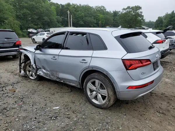 WA1ANAFY5J2156561 2018 AUDI Q5 - Image 2