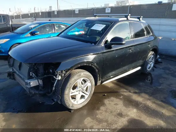 WA1ANAFY5J2184246 2018 AUDI Q5 - Image 2