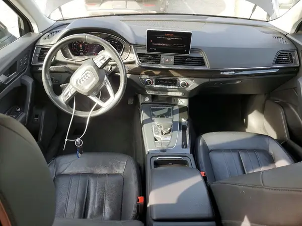WA1ANAFY5J2204527 2018 AUDI Q5 - Image 8