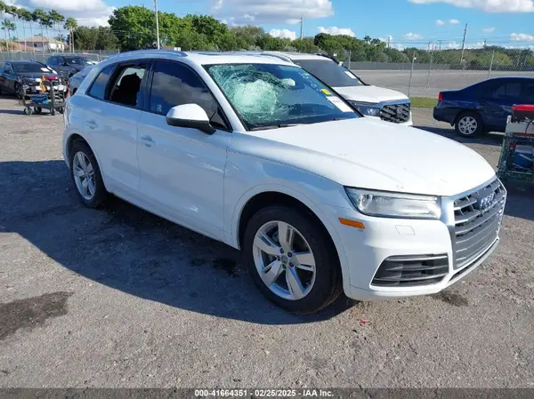 WA1ANAFY5J2206925 2018 AUDI Q5 - Image 1