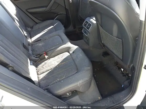 WA1ANAFY5J2206925 2018 AUDI Q5 - Image 8