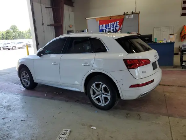 WA1ANAFY5K2048166 2019 AUDI Q5 - Image 2
