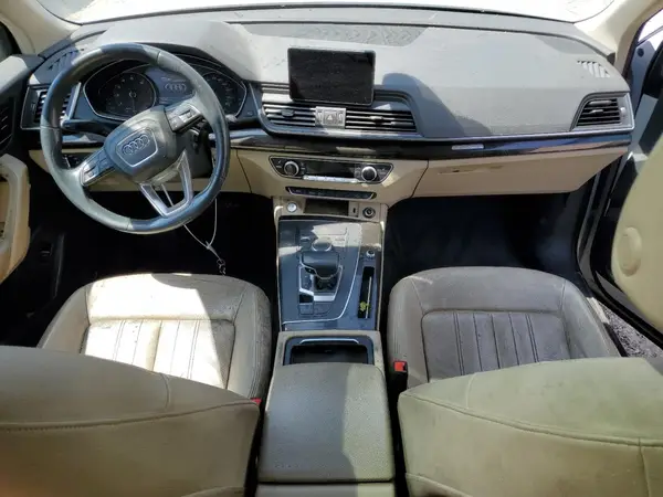 WA1ANAFY5K2057501 2019 AUDI Q5 - Image 8
