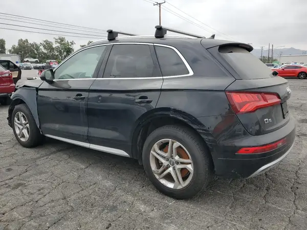WA1ANAFY5K2062892 2019 AUDI Q5 - Image 2