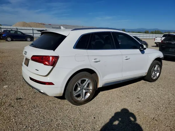 WA1ANAFY5K2088778 2019 AUDI Q5 - Image 2
