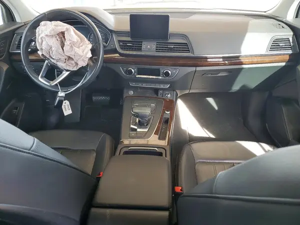 WA1ANAFY5K2089221 2019 AUDI Q5 - Image 8