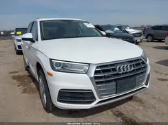 WA1ANAFY5K2091003 2019 AUDI Q5