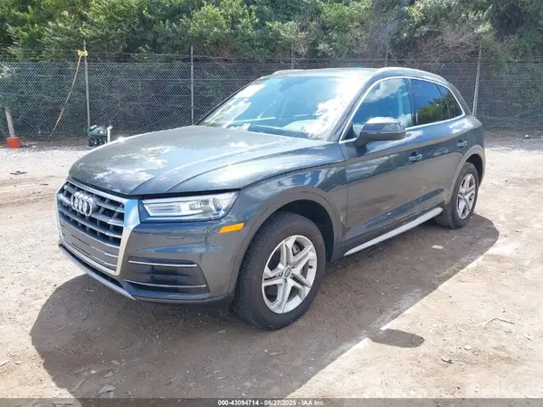 WA1ANAFY5K2097402 2019 AUDI Q5 - Image 2