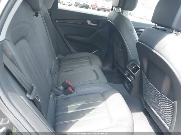 WA1ANAFY5K2097402 2019 AUDI Q5 - Image 8
