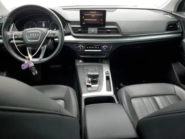 WA1ANAFY5K2112559 2019 AUDI Q5 - Image 8