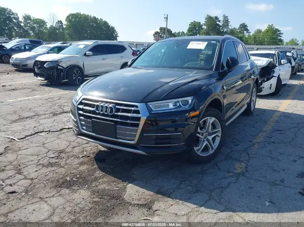 WA1ANAFY5K2118359 2019 AUDI Q5 - Image 2