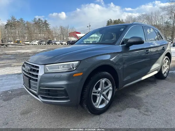 WA1ANAFY5K2120287 2019 AUDI Q5 - Image 2