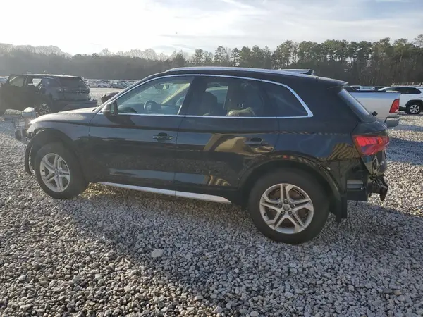 WA1ANAFY5K2127238 2019 AUDI Q5 - Image 2