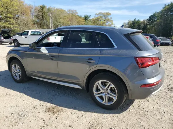WA1ANAFY5K2129359 2019 AUDI Q5 - Image 2