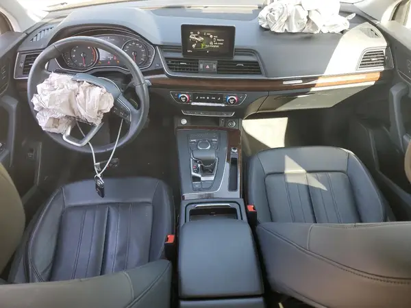 WA1ANAFY5K2129359 2019 AUDI Q5 - Image 8