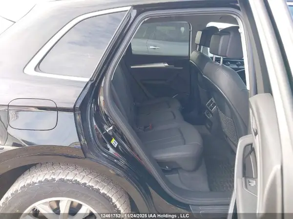 WA1ANAFY5K2131208 2019 AUDI Q5 - Image 8