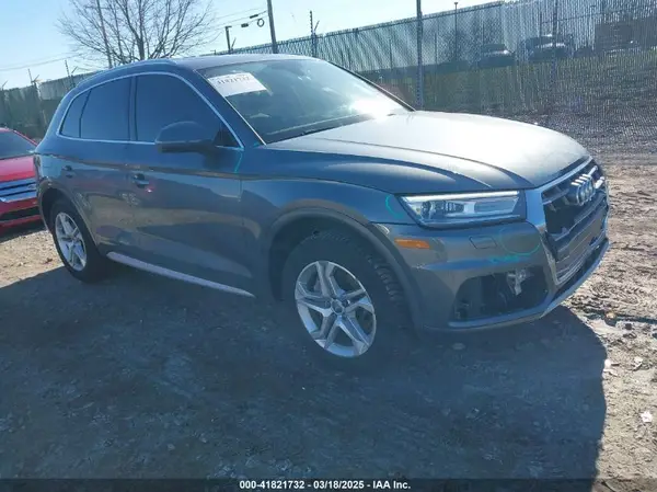 WA1ANAFY5K2133539 2019 AUDI Q5 - Image 1