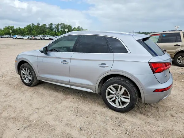 WA1ANAFY5L2009983 2020 AUDI Q5 - Image 2