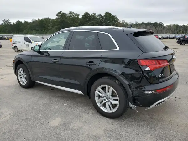WA1ANAFY5L2103961 2020 AUDI Q5 - Image 2