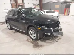 WA1ANAFY5L2105645 2020 AUDI Q5