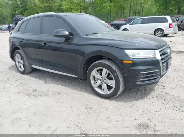 WA1ANAFY6J2001114 2018 AUDI Q5 - Image 1
