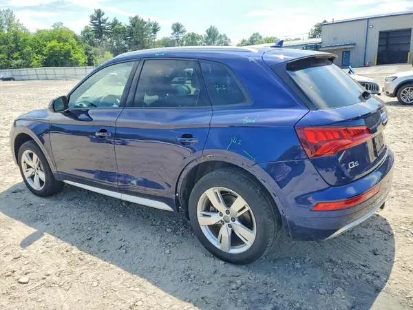 WA1ANAFY6J2001842 2018 AUDI Q5 - Image 2
