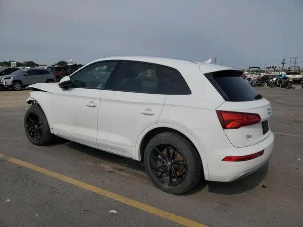 WA1ANAFY6J2007382 2018 AUDI Q5 - Image 2