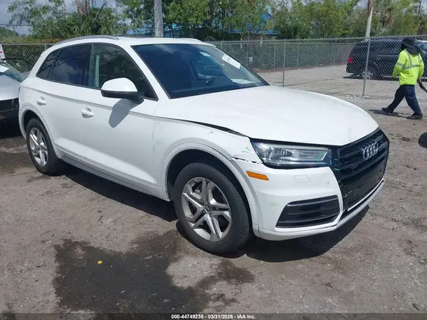 WA1ANAFY6J2009780 2018 AUDI Q5 - Image 1