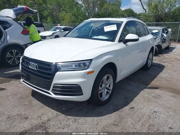 WA1ANAFY6J2009780 2018 AUDI Q5 - Image 2