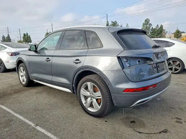 WA1ANAFY6J2013375 2018 AUDI Q5 - Image 2