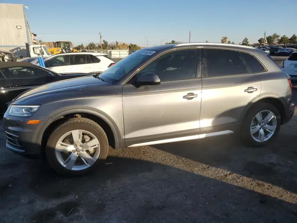 WA1ANAFY6J2026482 2018 AUDI Q5 - Image 1