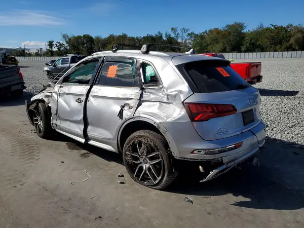 WA1ANAFY6J2035280 2018 AUDI Q5 - Image 2