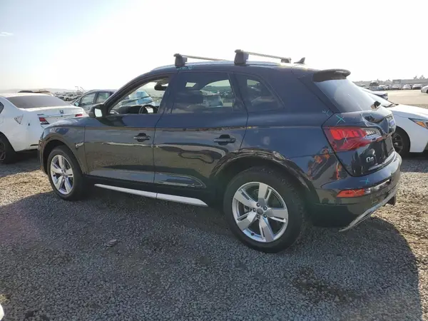 WA1ANAFY6J2072779 2018 AUDI Q5 - Image 2
