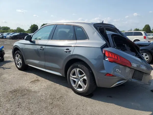 WA1ANAFY6J2096967 2018 AUDI Q5 - Image 2